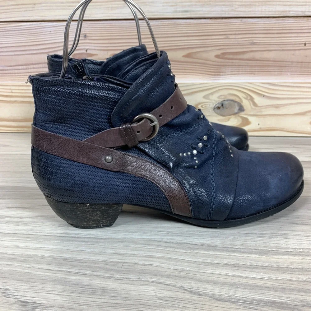 Miz Mooz Ankle Boots Womens‎ 41 Navy Blue Leather Studded Buckle Moto Booties